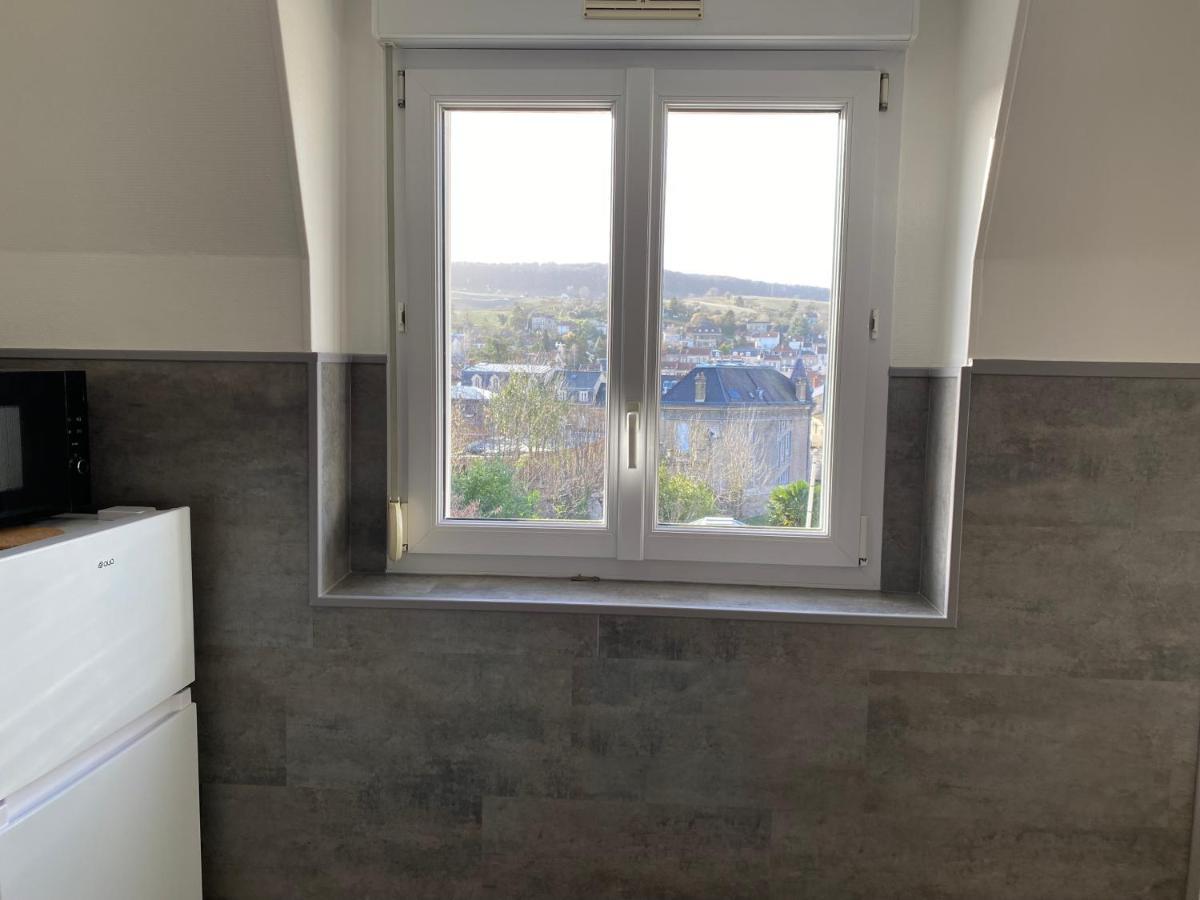 L'Elegant: 80M2 Vue Sur Vignoble Au Centre D'Epernay!! Apartment Luaran gambar