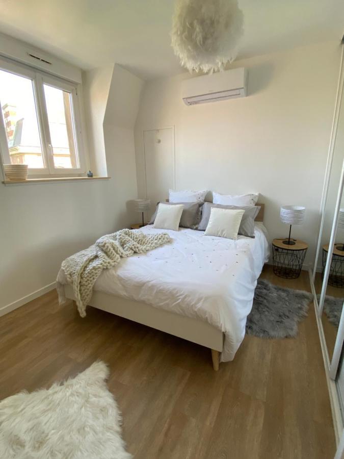 L'Elegant: 80M2 Vue Sur Vignoble Au Centre D'Epernay!! Apartment Luaran gambar